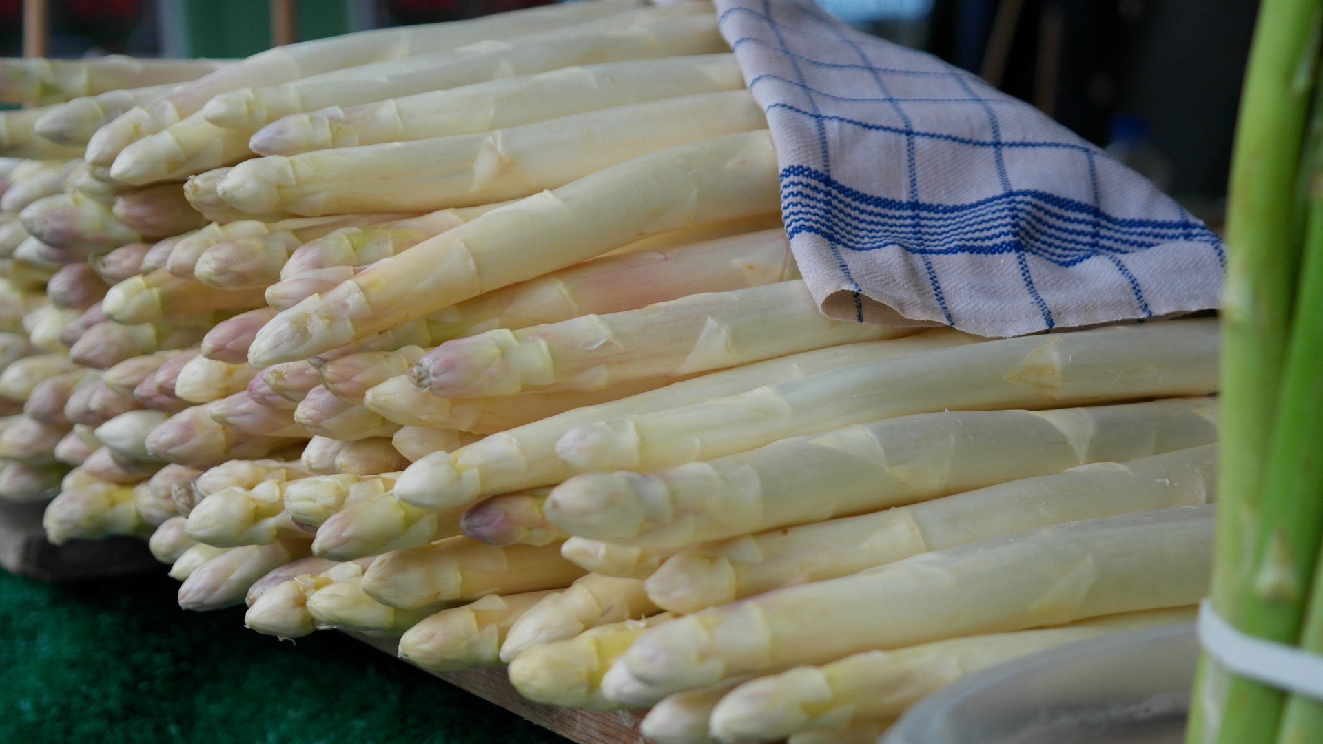 Spargelgerichte mit Weißen Spargel